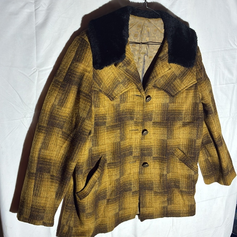 Vintage GEM Tregos Westernwear Wool Coat – Mustard Plaid w/ Faux Fur Collar